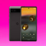 Amazon réduit le prix de Google Pixel 6a pour que tout le monde puisse l'obtenir Qui a décidé que l'innovation coûte si cher ? Certainement pas Google ou Amazon, en tout cas. Le populaire Google Pixel 6a s'affiche aujourd'hui sur le site du géant américain à un prix réduit d'environ 125 euros. Le Google Pixel 6a démontre clairement les ambitions du fabricant américain de téléphones. Nous proposons des produits innovants et performants à des prix maîtrisés aux consommateurs qui souhaitent se démarquer. Et pour ne rien gâcher, le prix est déjà abordable aux heures normales, bénéficiant d'une remise de plus du quart de ce prix. Non, vous ne rêvez pas : Le modèle Google Pixel 6a Charcoal avec 6 Go de RAM et 128 Go de stockage est désormais disponible au prix de 334,58 € au lieu de 459 €. De plus, vous n'avez pas à payer de supplément pour obtenir le Google Pixel 6a. Amazon assure la livraison et les retours sous 30 jours si nécessaire. Saisissez les offres Amazon Google Pixel 6a ici Profitez de cette folle promotion Amazon sur Google Pixel 6a Cependant, il est peu probable que vous souhaitiez retourner le Google Pixel 6a que vous avez reçu. Car il n'est certainement pas dépourvu de potentiel. Avec un écran AMOLED FHD + de 6,1 pouces rafraîchi à 60 Hz, ce smartphone de fabrication américaine offre les avantages d'un affichage fluide et à contraste élevé avec des couleurs éclatantes. Bien sûr, son écran n'est pas son seul avantage. Intégrant un processeur propriétaire puissant et sécurisé, la puce Google Tensor, et 6 Go de RAM, le Google Pixel 6a peut lancer tous vos jeux et applications à la demande. Mais ce n'est pas là que les smartphones se spécialisent vraiment. Avec la puce Google Tensor, vous pouvez également profiter d'une traduction instantanée en 11 langues, qui traduit les chats en même temps et traduit même le texte et les images avec l'appareil photo. Un appareil qui offre également des prises de vue incroyablement réalistes avec un objectif grand angle de 12 Mpx, un objectif ultra grand angle de 12 Mpx et de nombreux modes photo qui immortalisent véritablement la beauté sous toutes ses formes. 