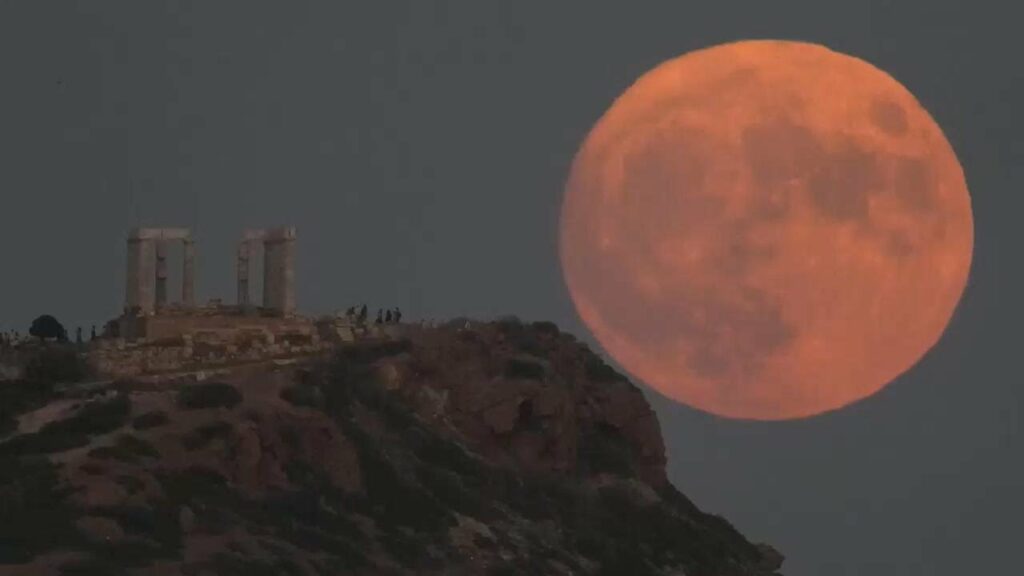 video rare blue supermoon dazzle