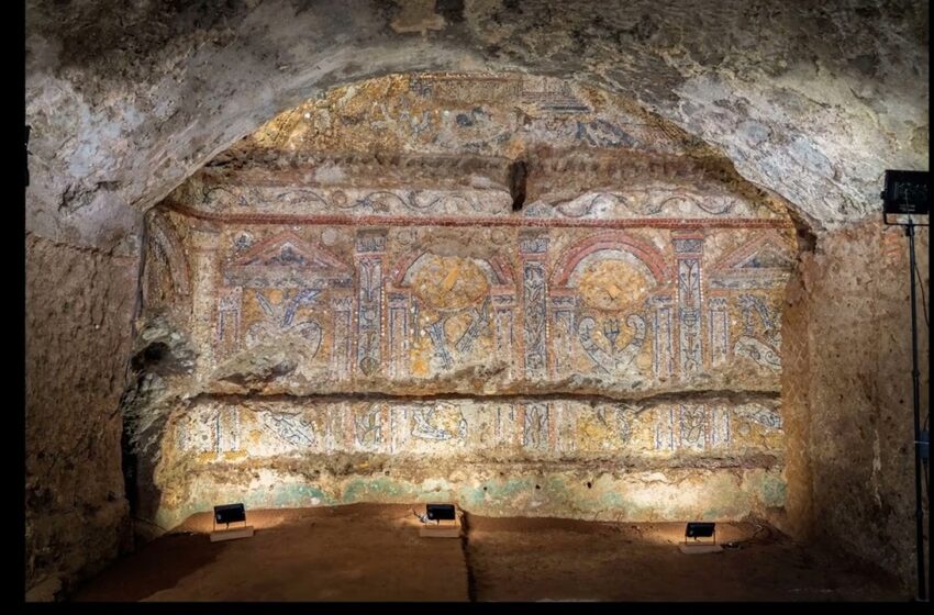  Video : 2300-year-old mosaic overlooking Rome