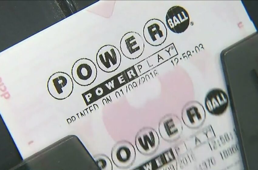  Video : powerball jackpot climbs to $620 million on 24 december 2023