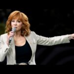reba mcentire national anthem vi
