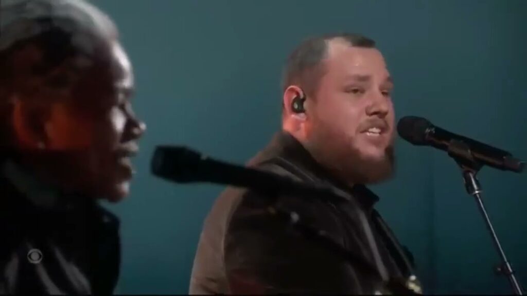 tracy chapman and luke combs due fast car grammy video