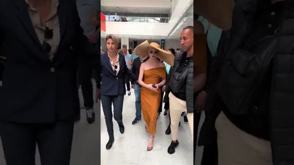 anya taylor joy bodyguard was pu Anya Taylor Joy da el do pecho en el primer día de cannes 2024