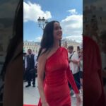 katy perry et sa robe de 200 met