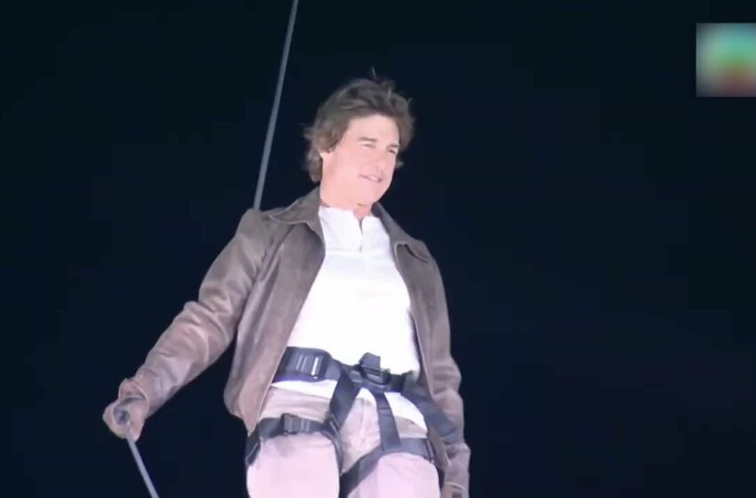  tom cruise stunt video