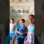 video menina da bota