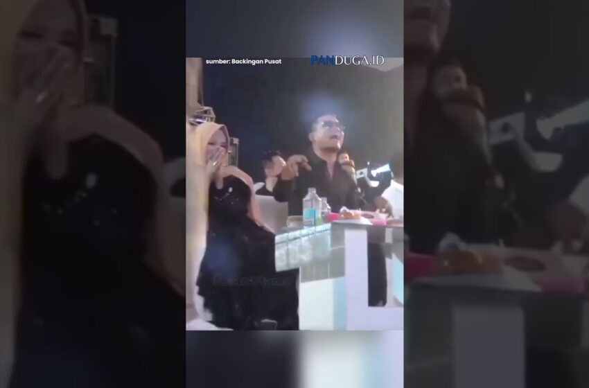  Viral Video Gus Miftah Toyor Kepala Istri Berulang Kali di Depan Umum