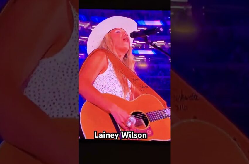  lainey wilson viral video