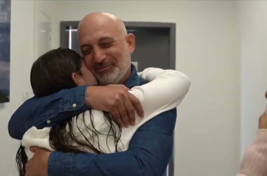  Watch: Liri, Karina, Daniella, and Naama reunite with their parents