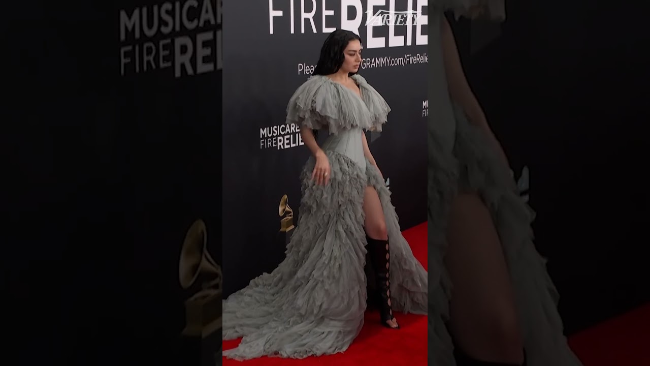 charli xcx grammys reddit video